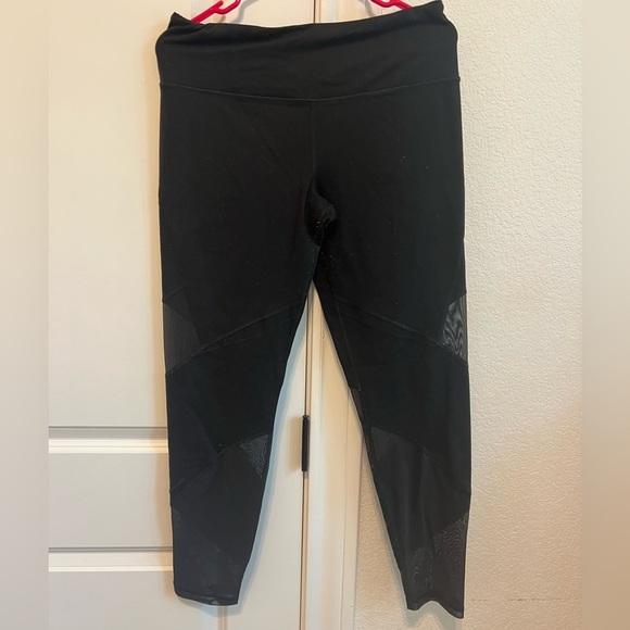 Victoria Secret Workout Pants - Picture 1 of 2